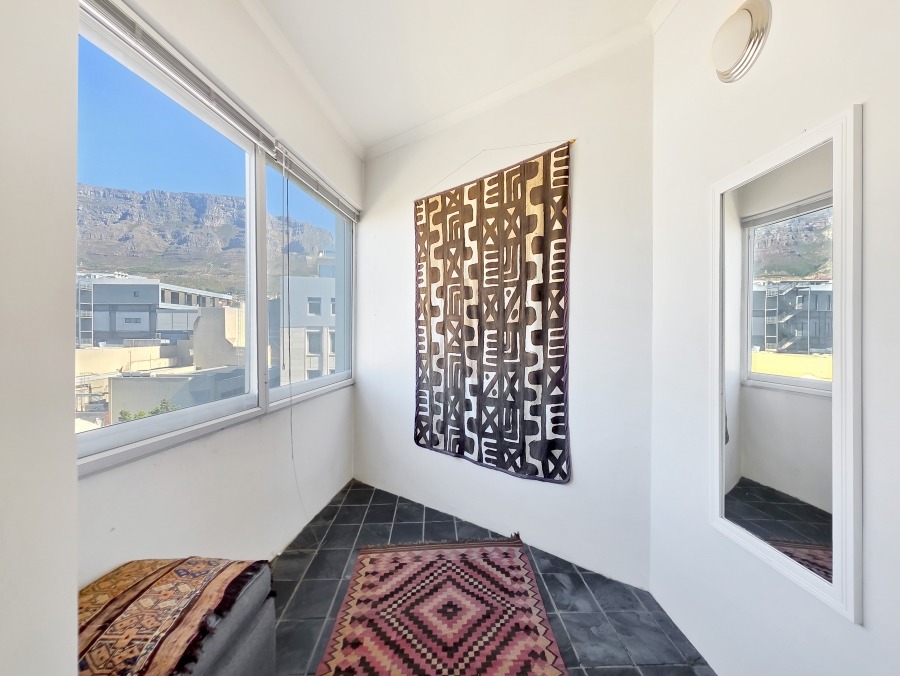 2 Bedroom Property for Sale in Cape Town City Centre Western Cape